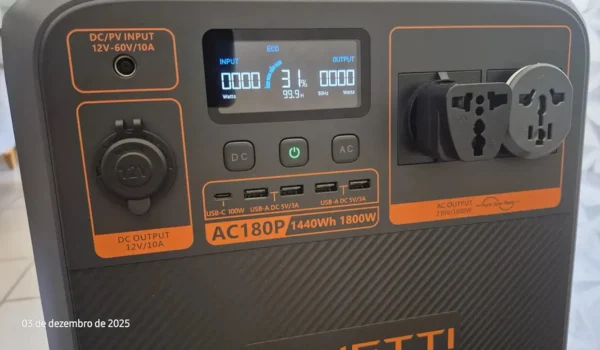 Bluetti AC180P: Vale a Pena para Emergência de Energia e Camping? (Análise 2026) 1 Bluetti AC180P Comprar